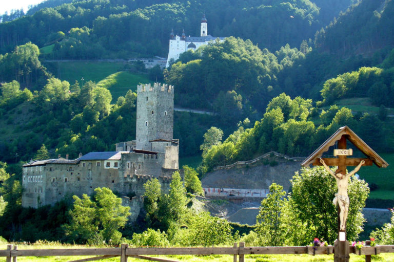 Abbazia Marienberg Burgusio Val Venosta